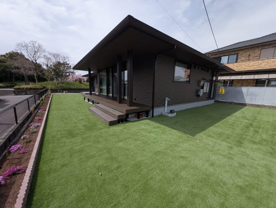 タカショー人工木デッキの施工完成写真