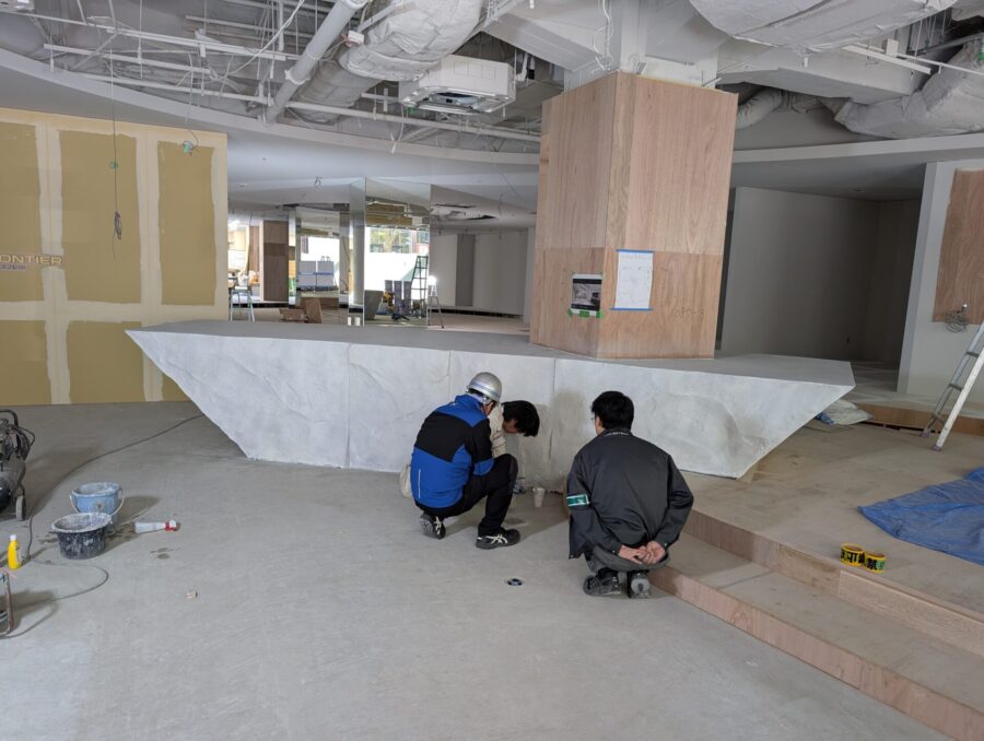 現場での最終合わせ込み(陰影・色・エッジの微調整)