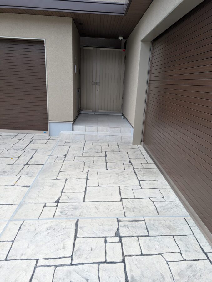 桑名市 スタンプコンクリート 色合わせ