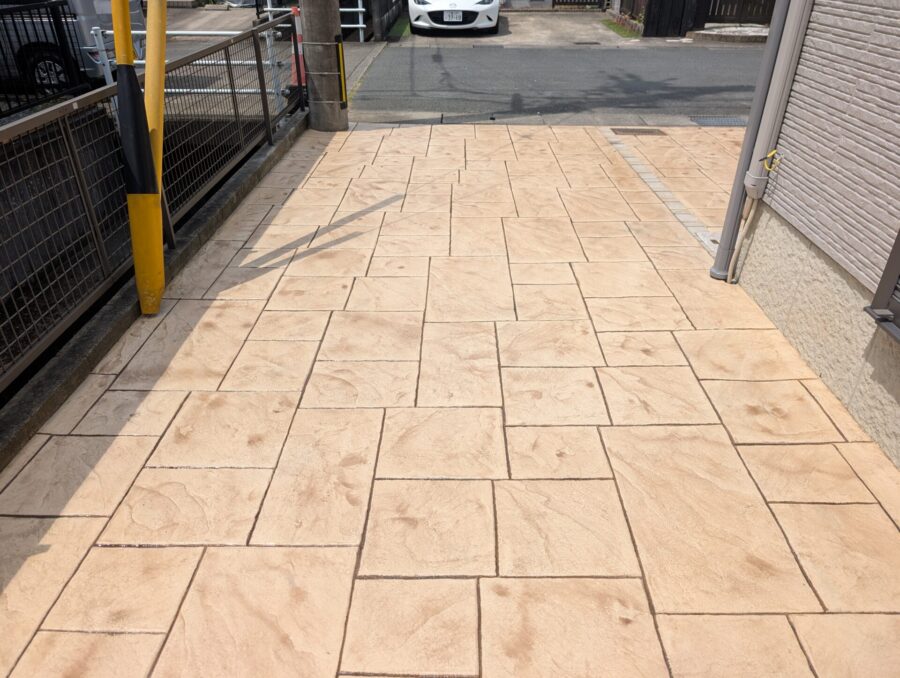 松阪市 外構リフォーム 門柱近景