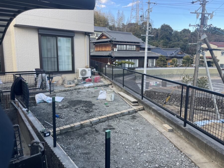 四日市市 外構リフォーム ワイヤーメッシュ筋施工